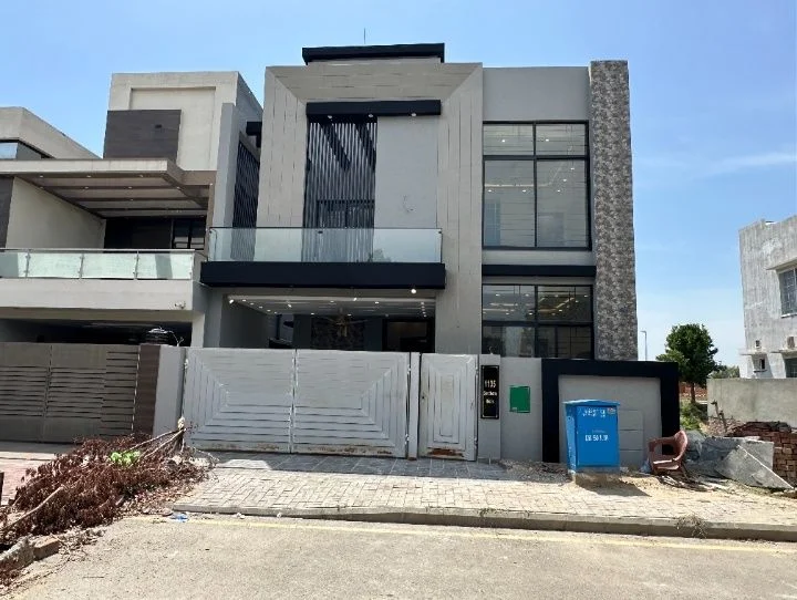 8 Marla Turnkey Construction in Bahria Orchard Lahore